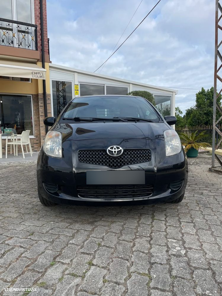 Toyota yariz - 6