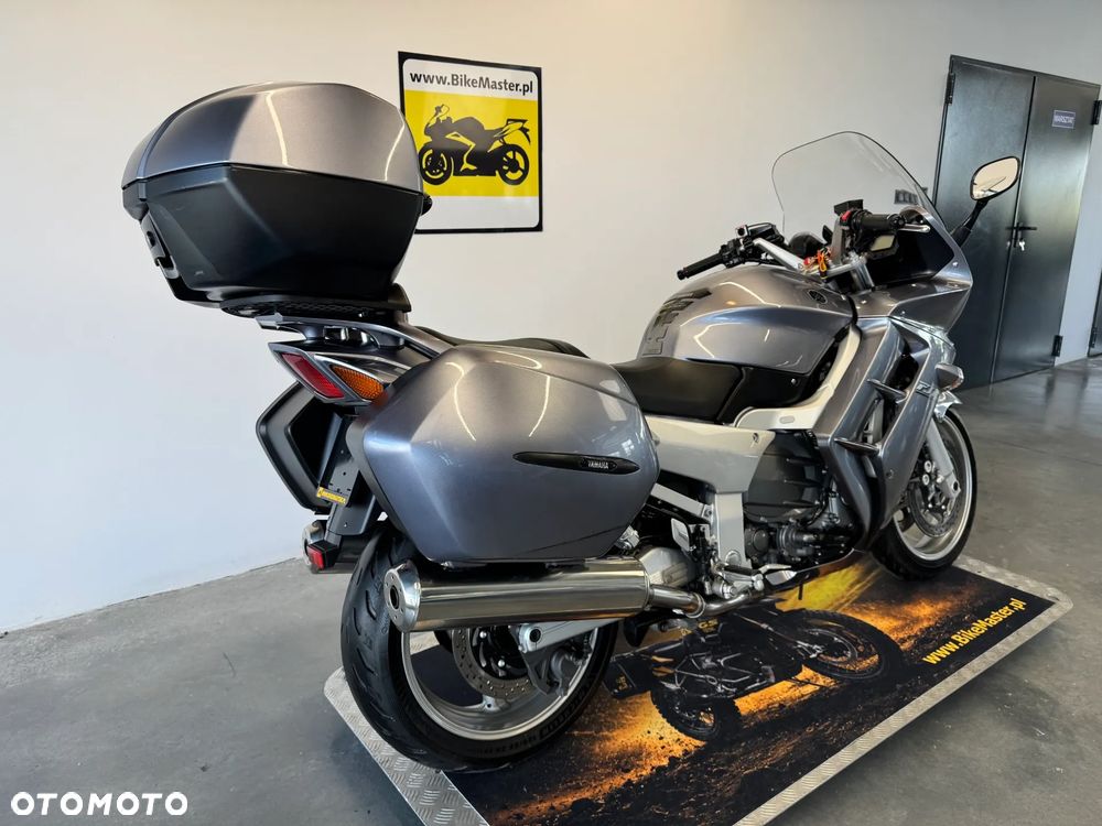 Yamaha FJR - 5