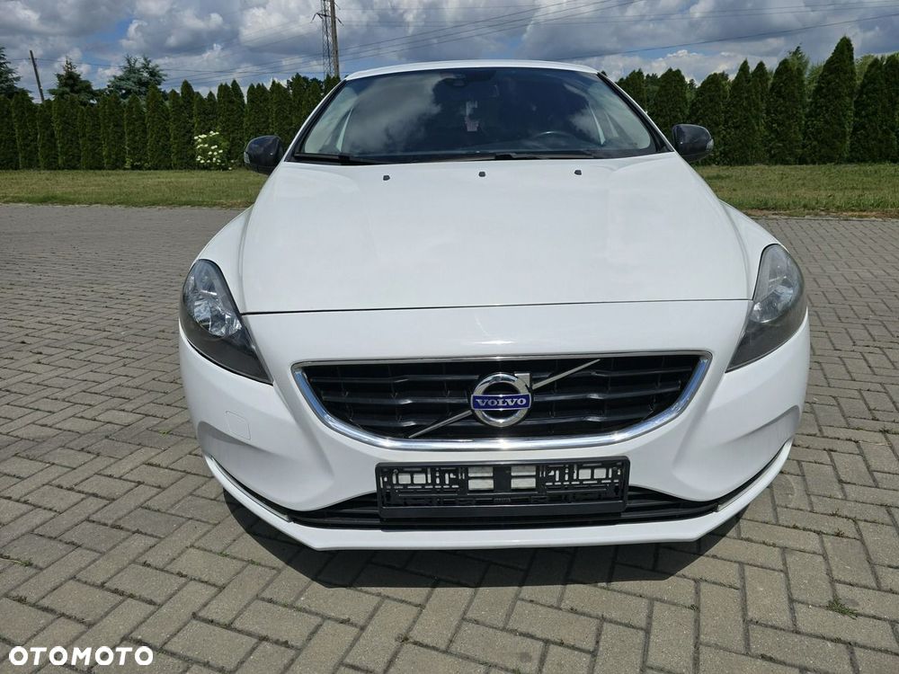 Volvo V40 - 8