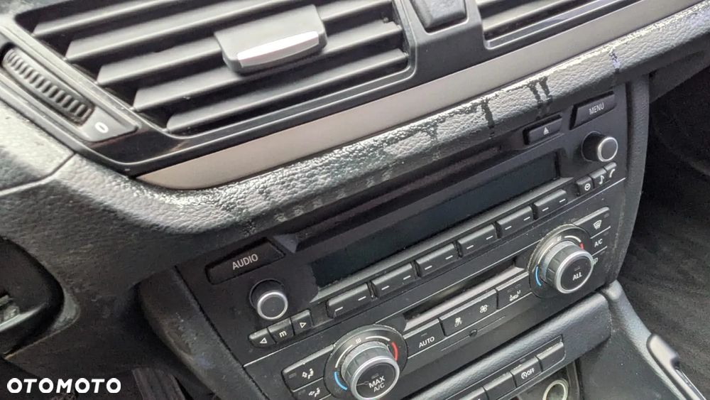 BMW X1 sDrive20i - 25