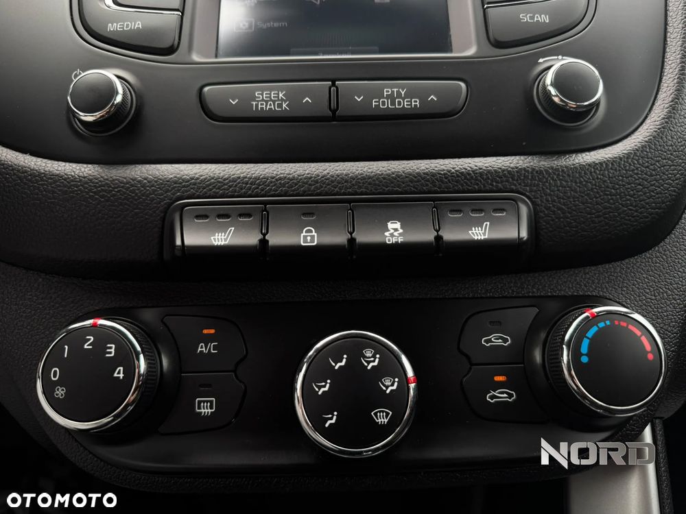 Kia Ceed 1.6 CRDi M - 21