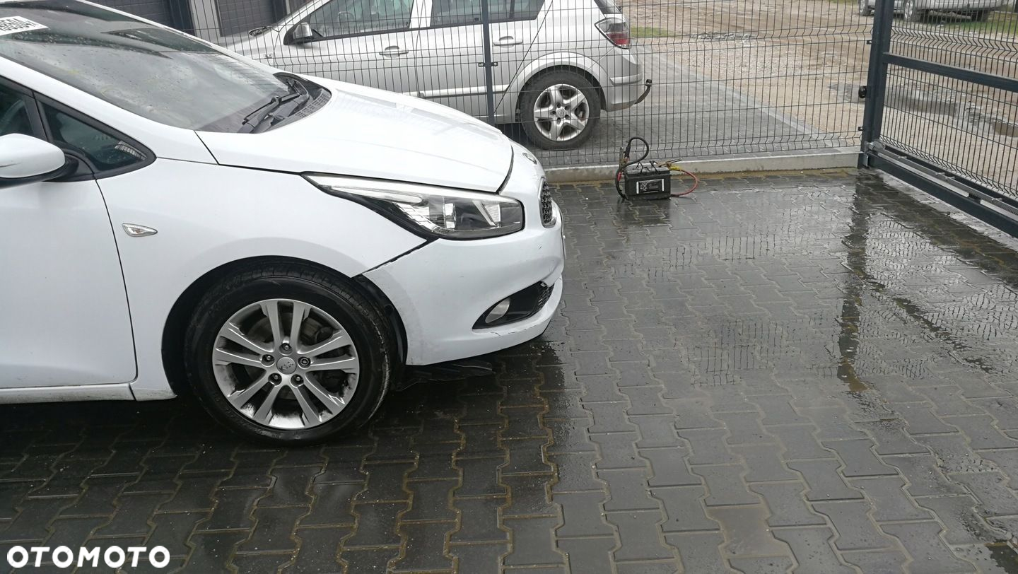 Maska zderzak błotnik przód kompletny Kia Ceed II 12-16 WD - 3