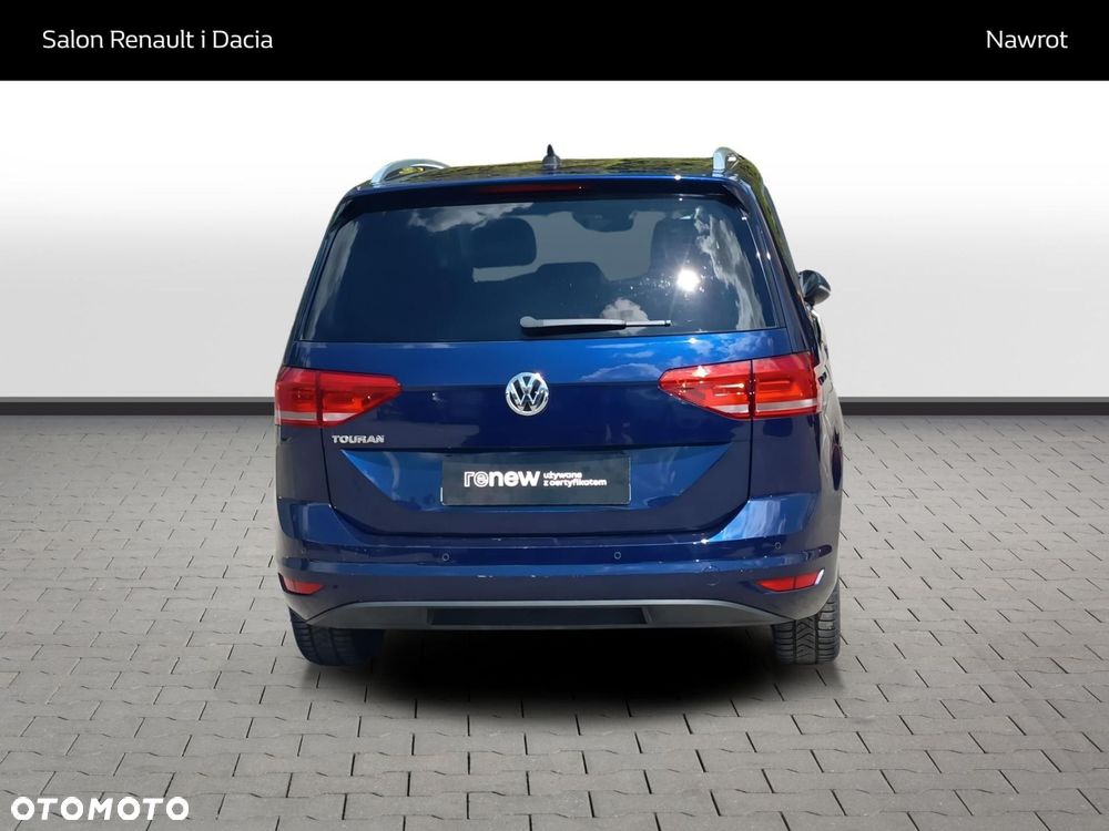 Volkswagen Touran - 4