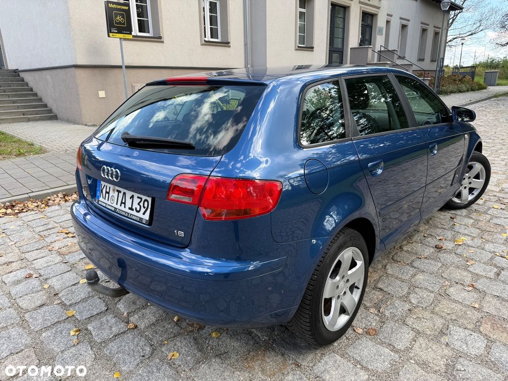 Audi A3 Sportback 1.6 Attraction - 17