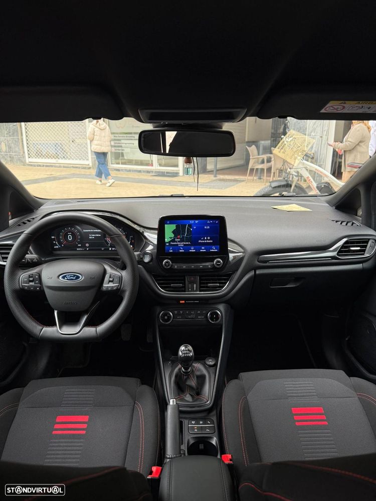Ford Fiesta - 8