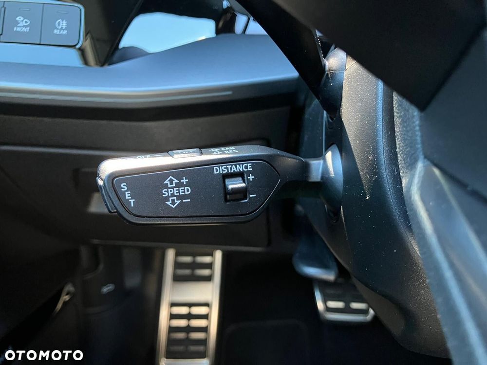 Audi RS3 Sportback - 12