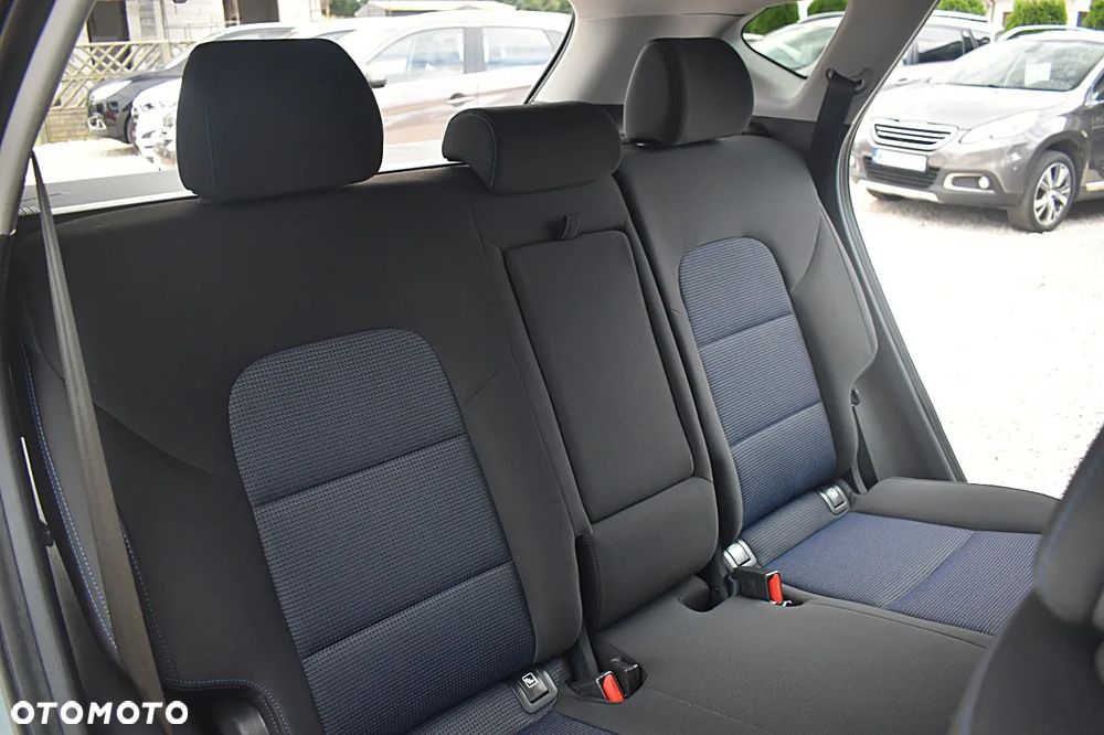 Hyundai Tucson blue 1.7 CRDi 2WD DCT Trend - 21