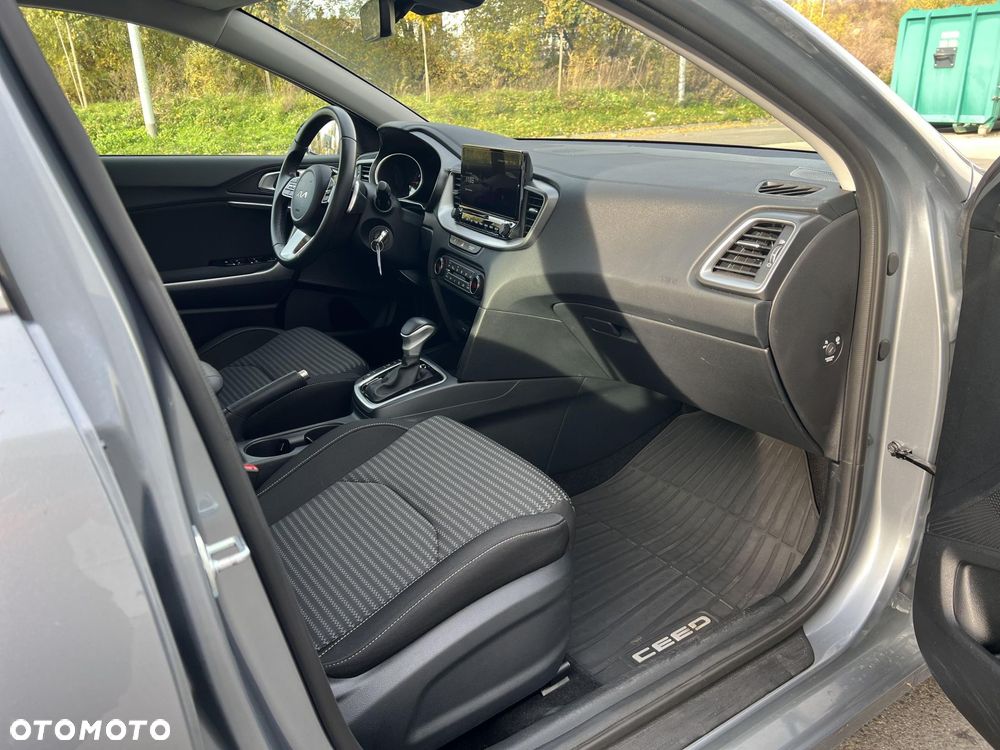 Kia Ceed 1.5 T-GDI M DCT - 22