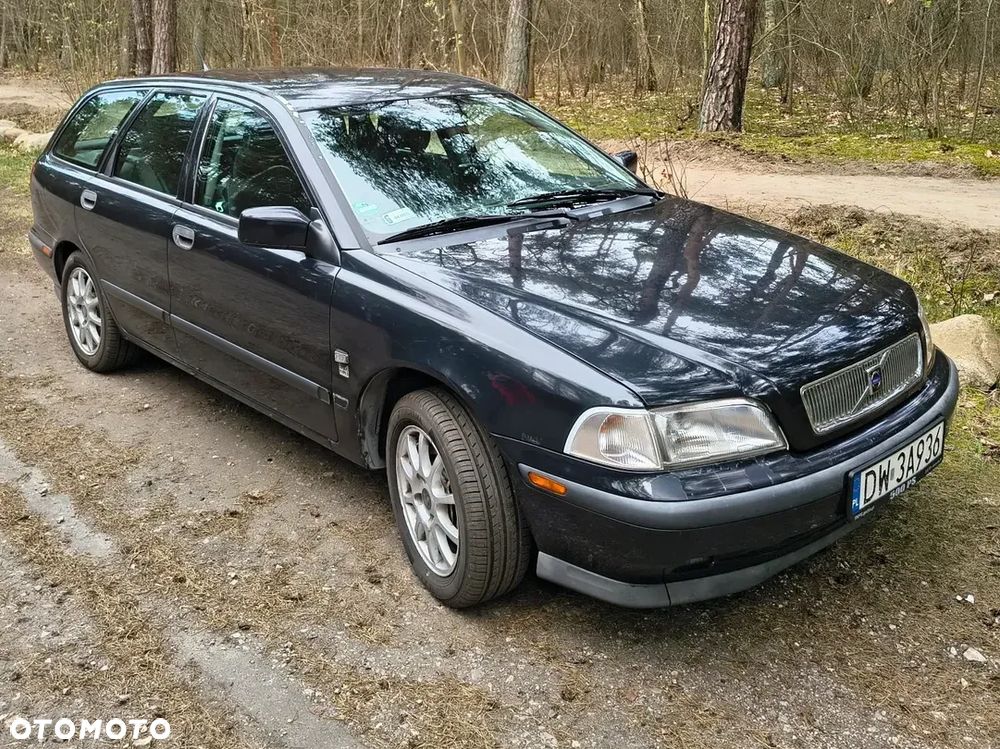 Volvo V40 1.8 - 1