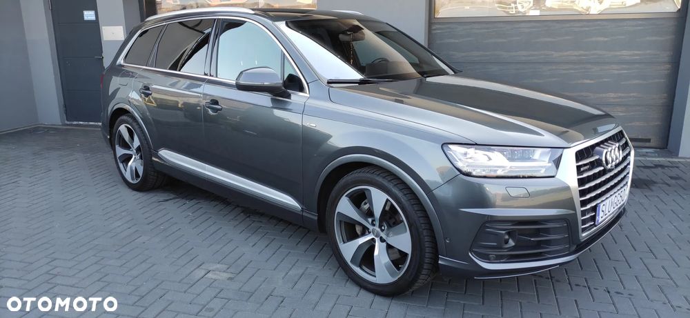 Audi Q7 - 4