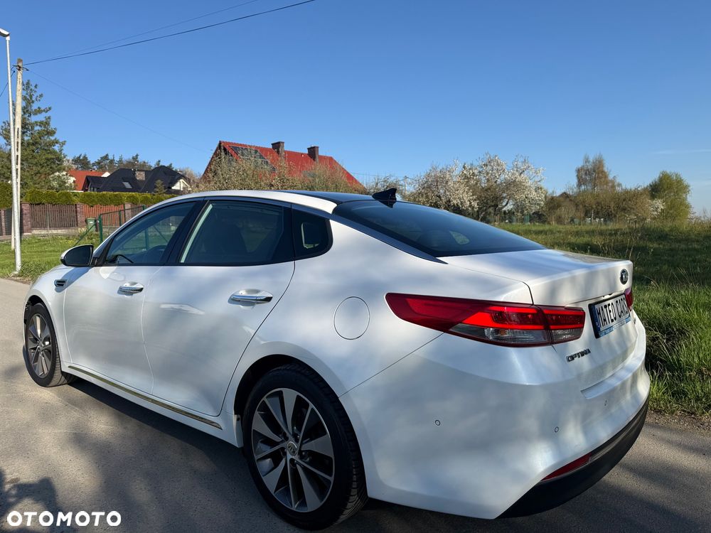 Kia Optima 1.7 CRDI L DCT - 27