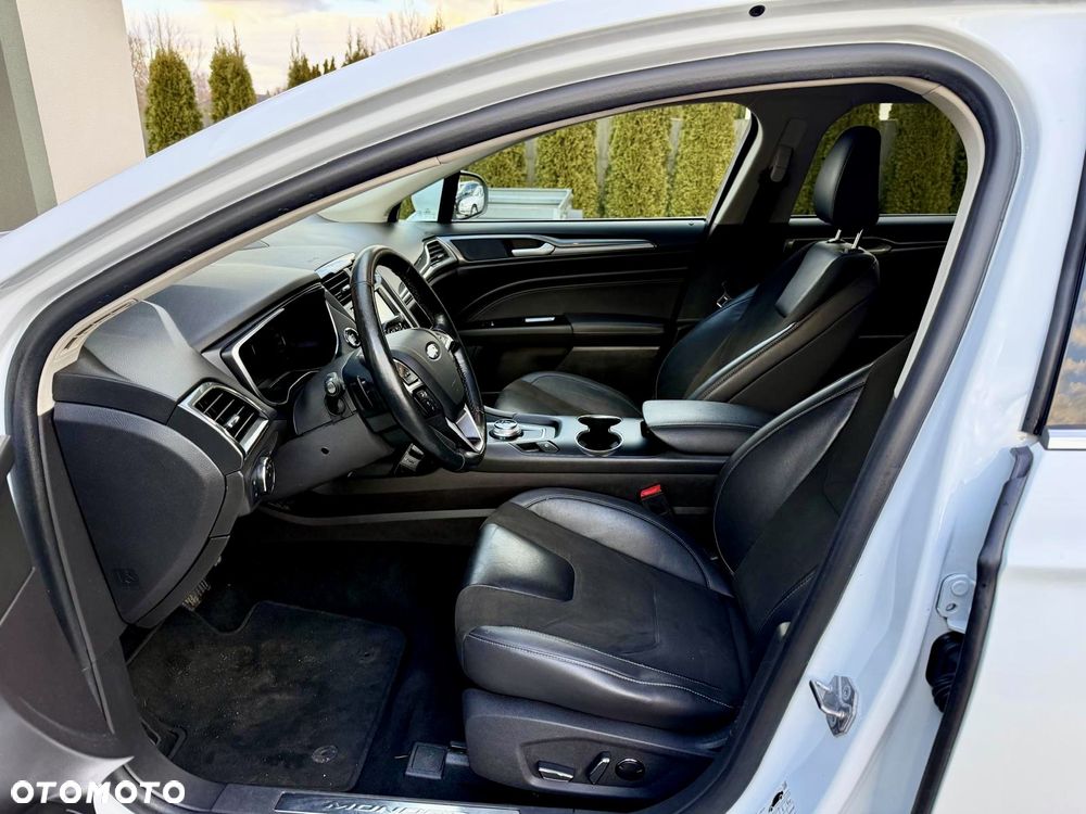 Ford Mondeo 2.0 EcoBlue Business Edition - 17