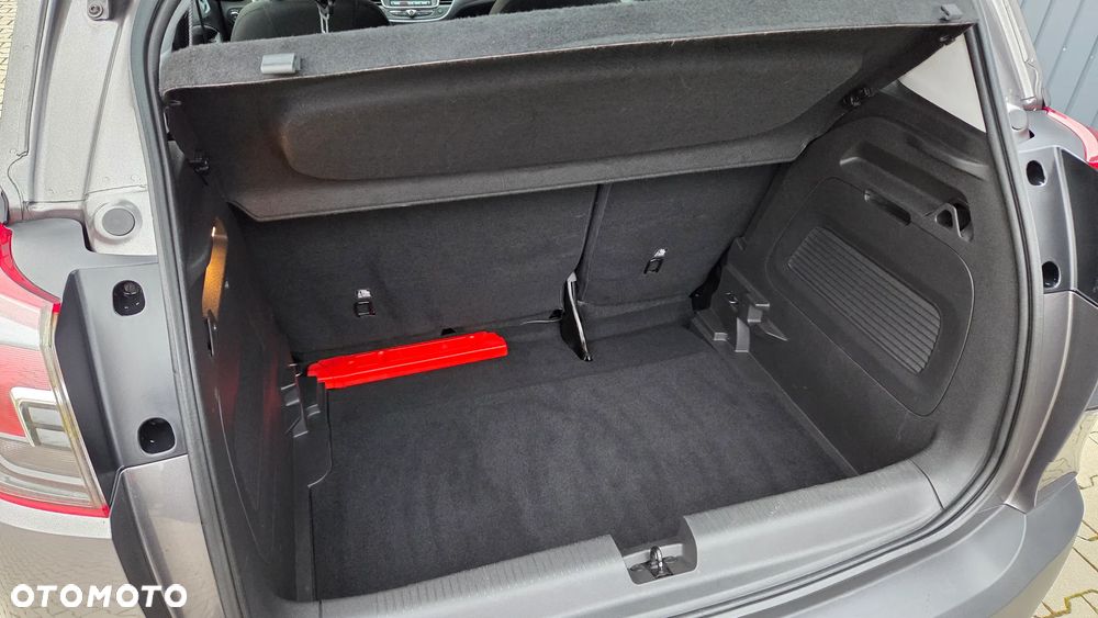 Opel Crossland X 1.2 T Enjoy S&S - 11