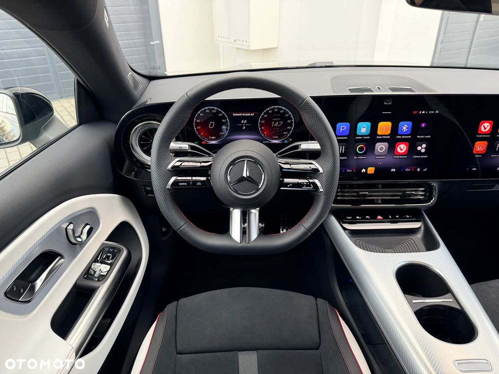 Mercedes-Benz CLA - 15