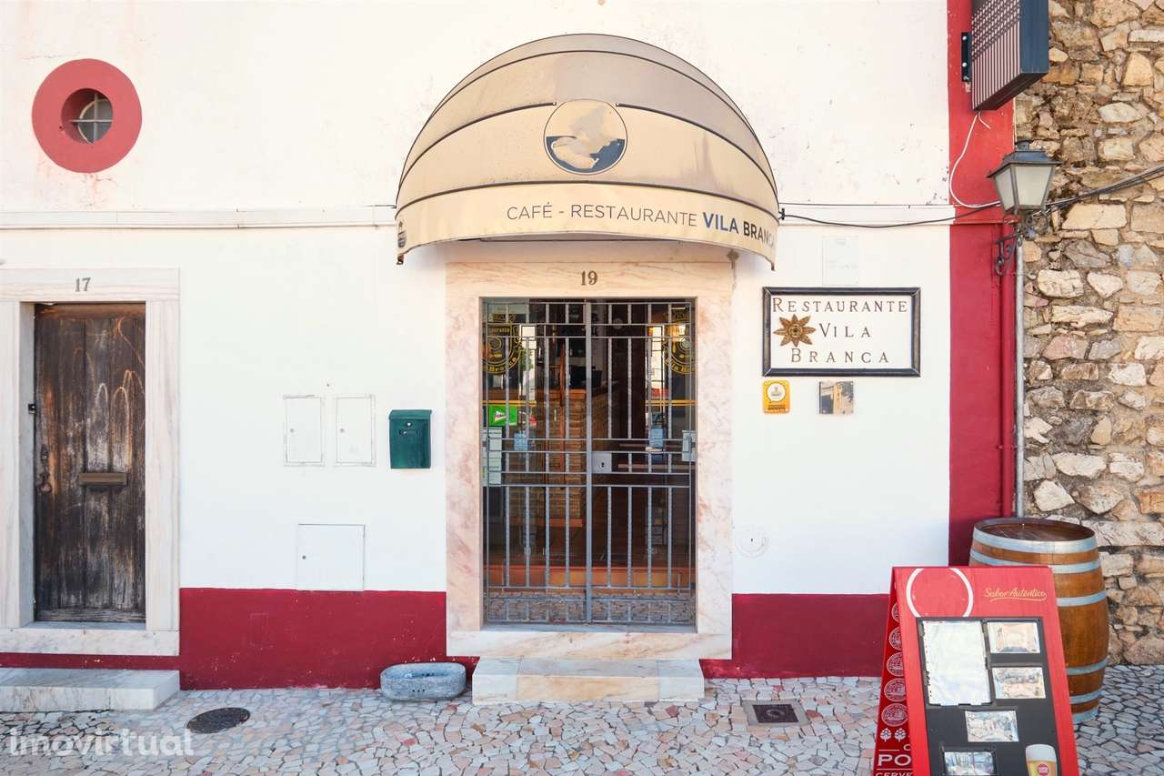 Restaurante Histórico nas Muralhas do Castelo de Borba - Alentejo - Grande imagem: 3/50