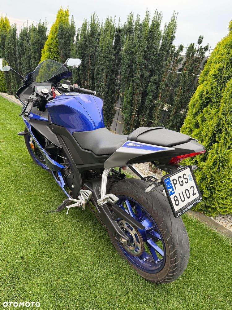 Yamaha YZF - 5
