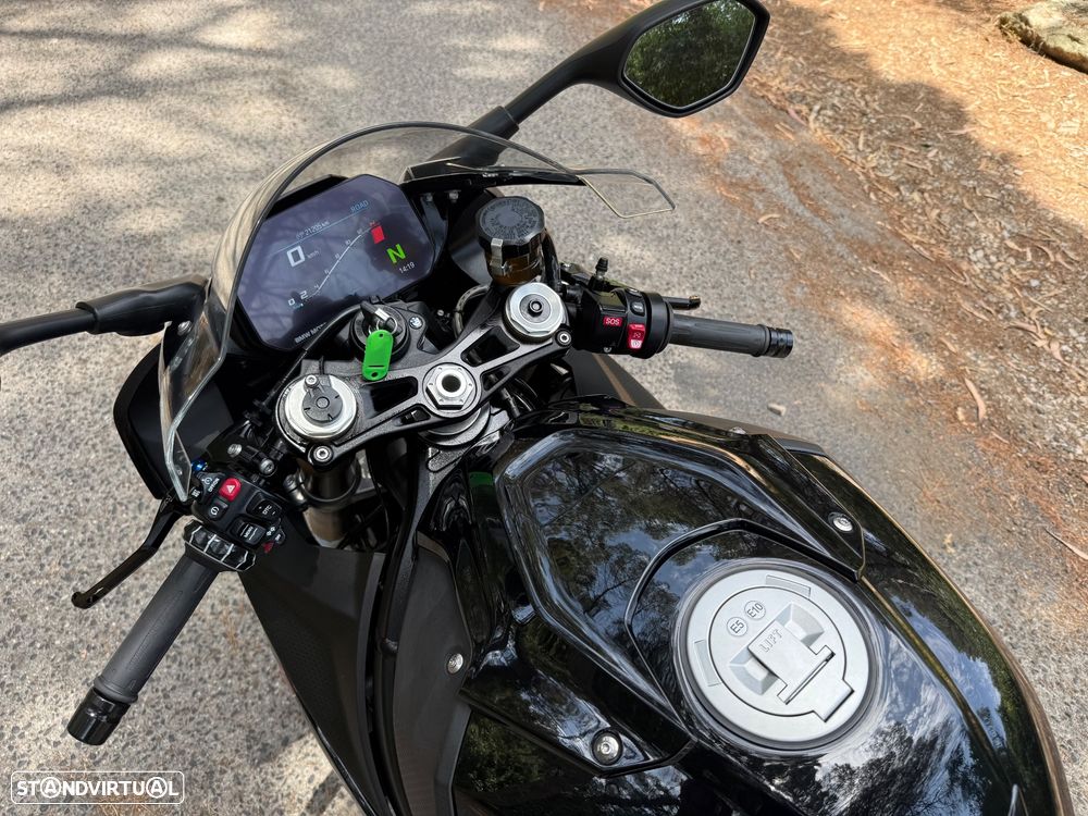 BMW S 1000 RR - 11