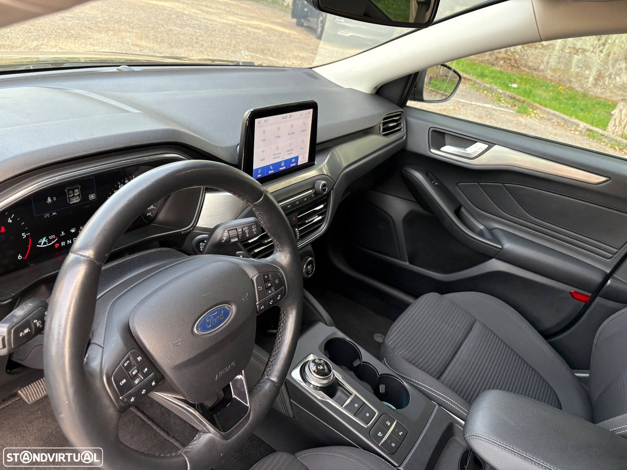 Ford Focus 1.5 EcoBlue S&S Aut. ACTIVE DESIGN - 8