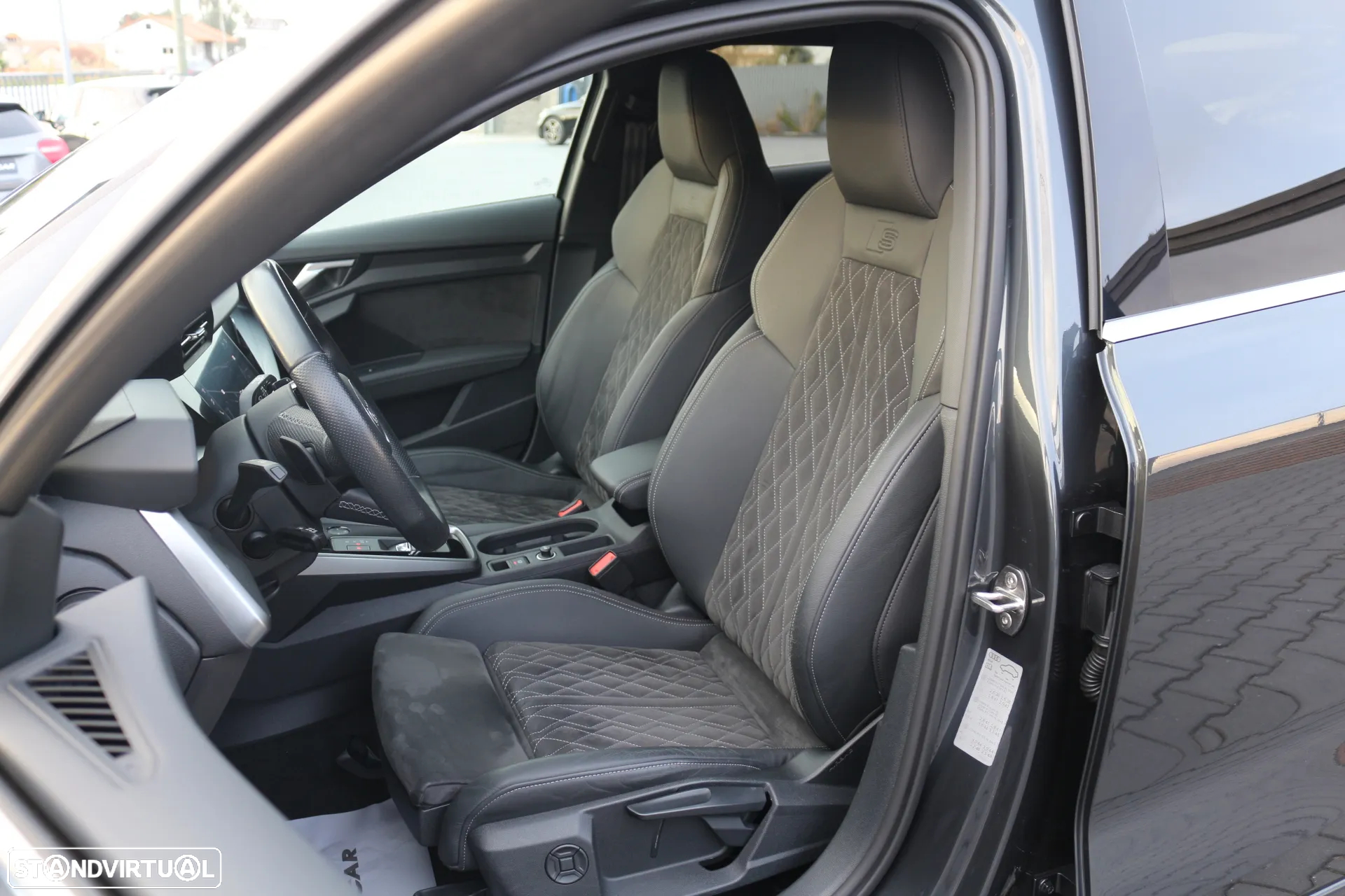 Audi A3 Sportback 40 TFSIe S line - 19