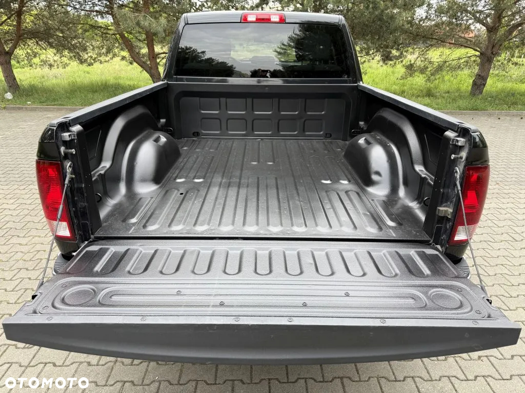 Dodge RAM 1500 5.7 4x4 - 11