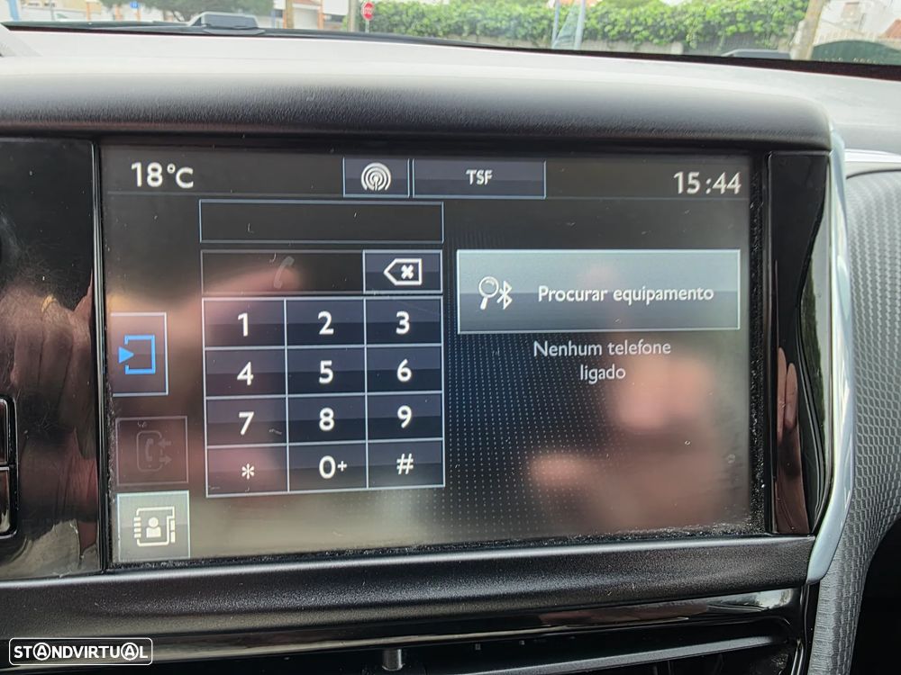 Peugeot 2008 1.2 PureTech Style - 25