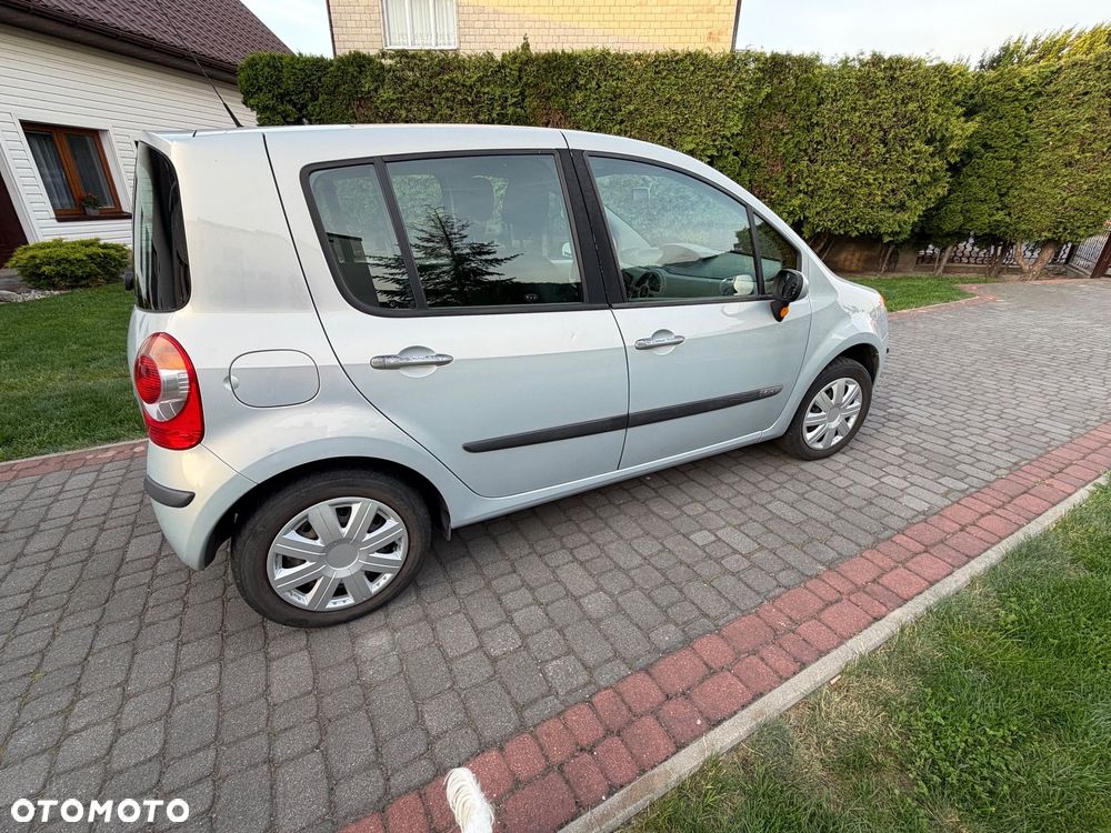 Renault Modus 1.6 16V Privilege - 6