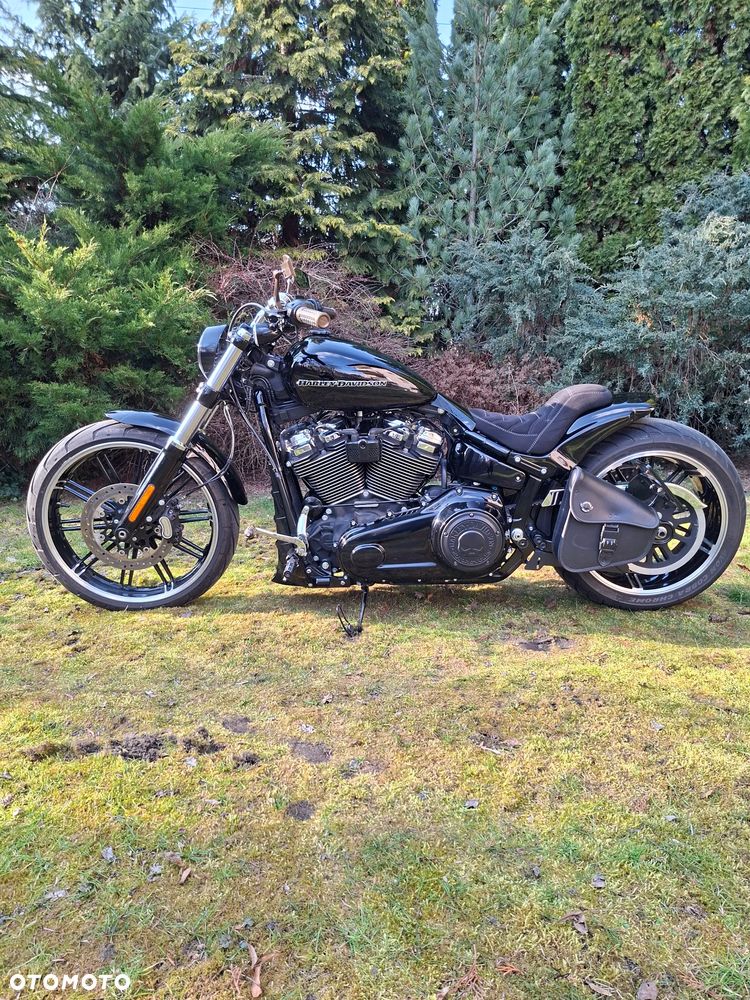 Harley-Davidson FXSB Breakout - 14