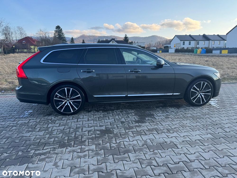 Volvo V90 D4 AWD Geartronic Inscription - 4