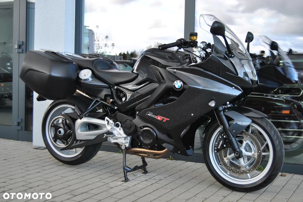 BMW F - 4