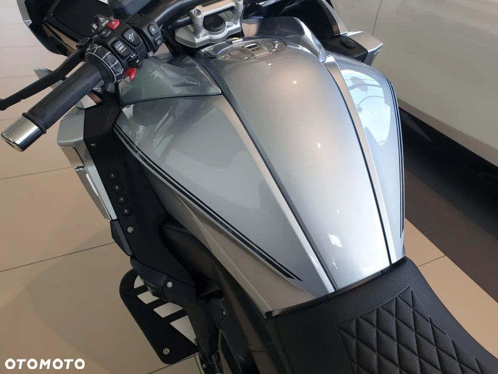 BMW K - 12
