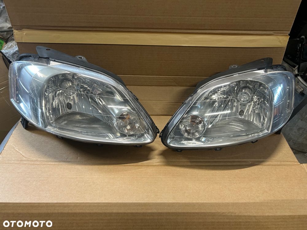 Komplet Lamp Europejska VW FOX - 1