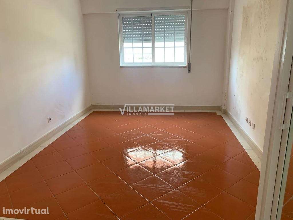 Apartamento T3 da banca inserido na Urbanização Cerrado dos Ciprestes - Grande imagem: 5/18
