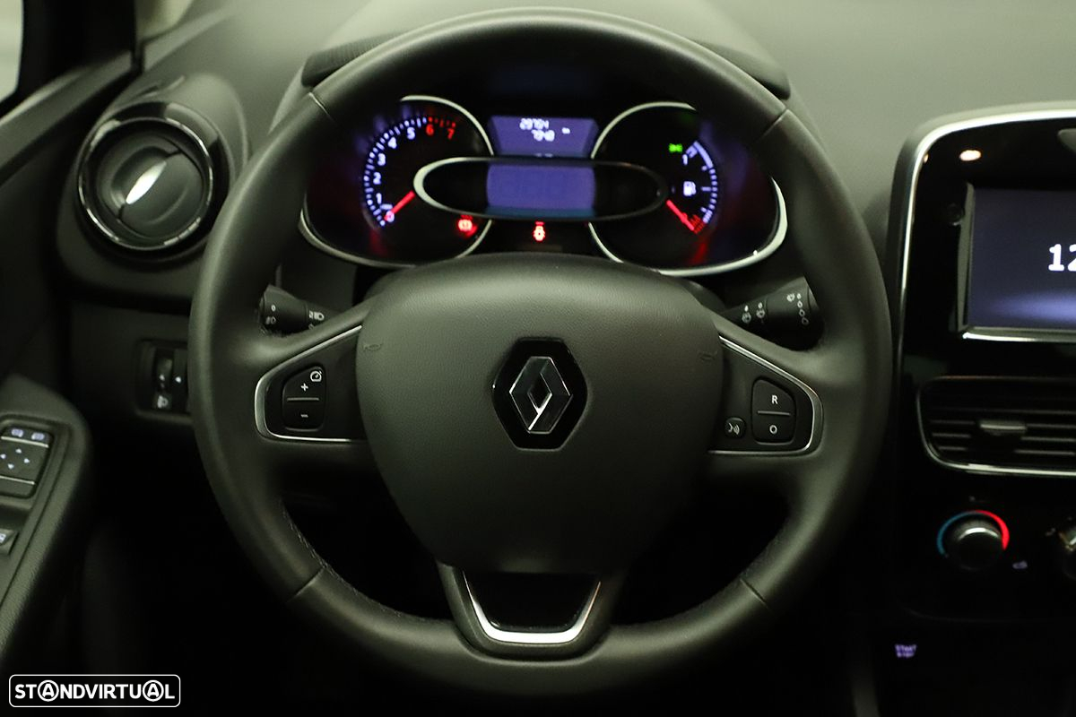 Renault Clio 0.9 TCe Limited - 12