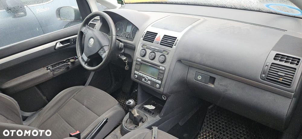 VOLKSWAGEN TOURAN I LIFT 2.0 TDI 06-10 - RADIO RADIOODTWARZACZ - 1