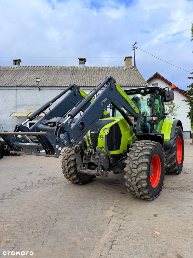 Claas Arion 640 - 16
