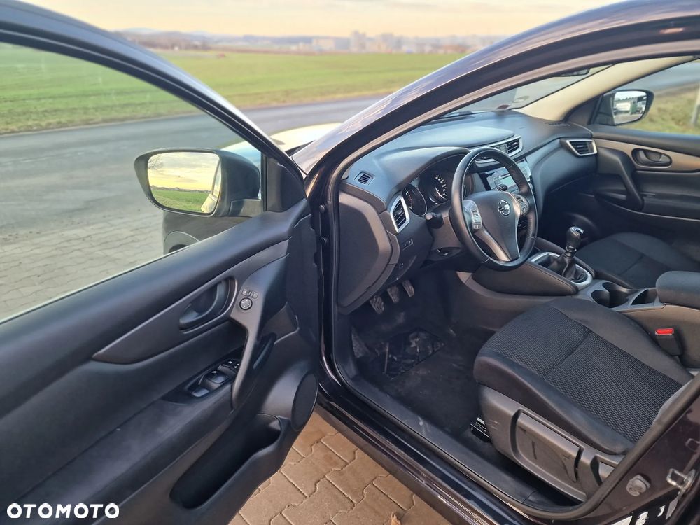 Nissan Qashqai 1.2 DIG-T N-Connecta - 17