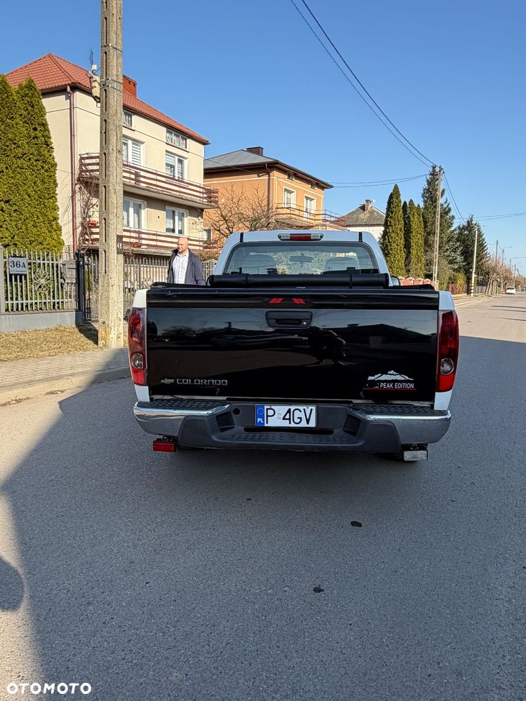 Chevrolet Colorado - 15