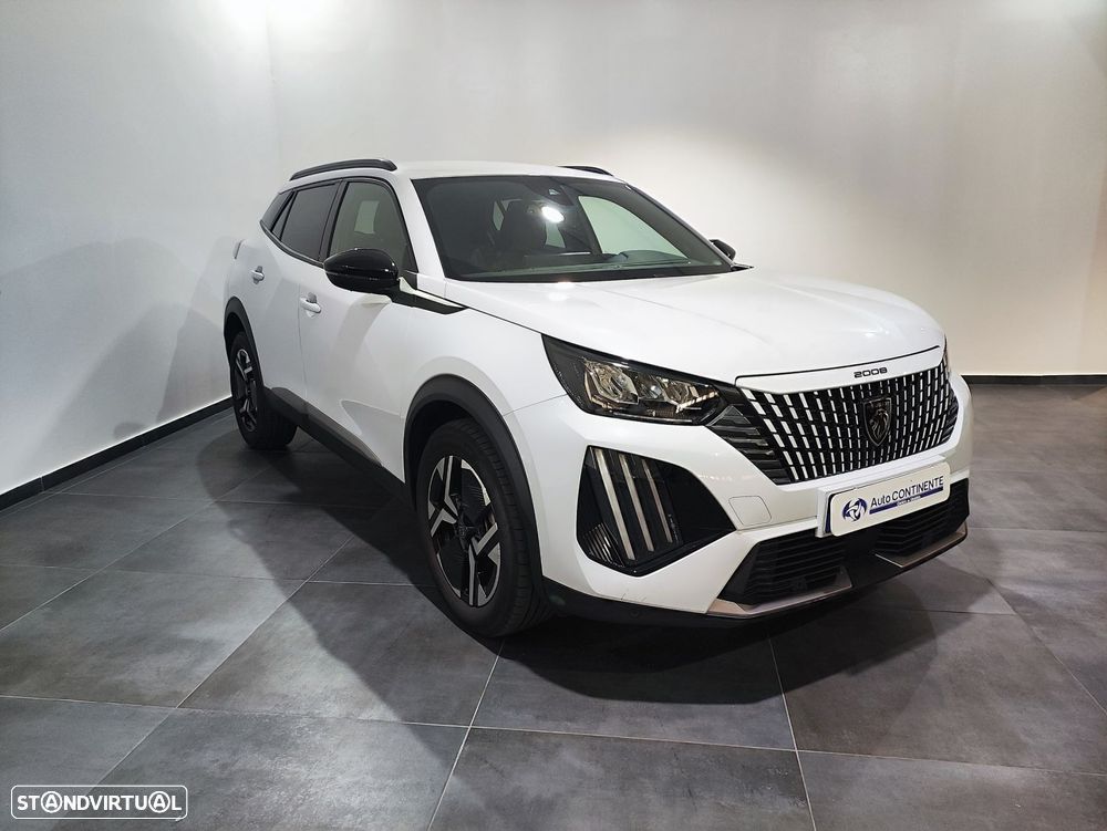 Peugeot 2008 1.2 PureTech Allure - 4