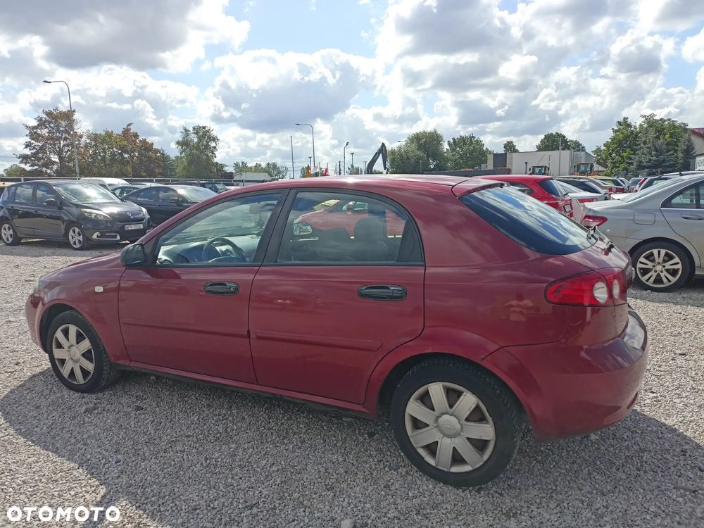 Chevrolet Lacetti - 3