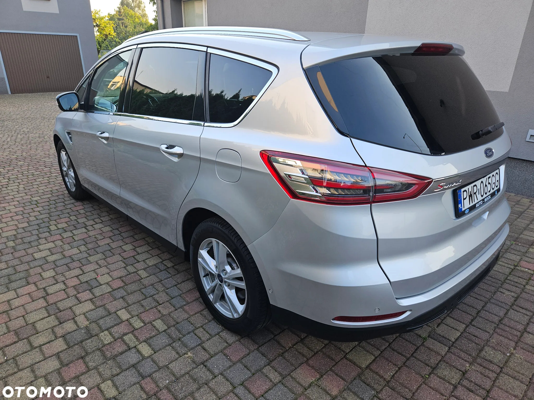 Ford S-Max - 4