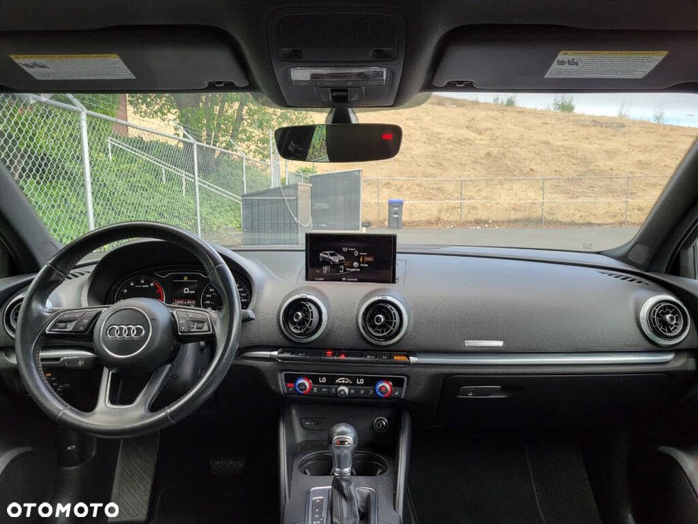 Audi A3 Sportback - 11