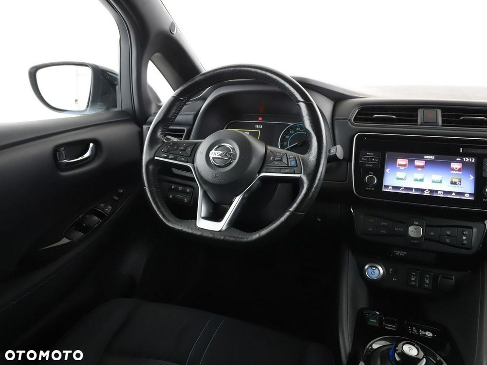 Nissan Leaf - 17