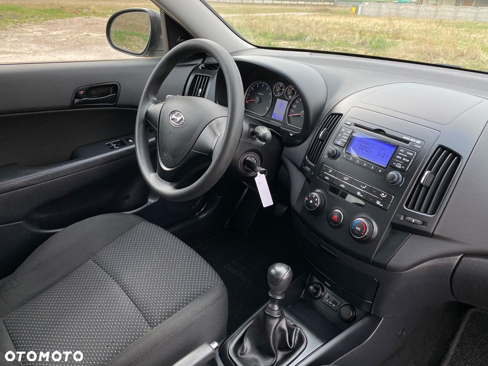 Hyundai i30 1.4 Edition Plus - 28