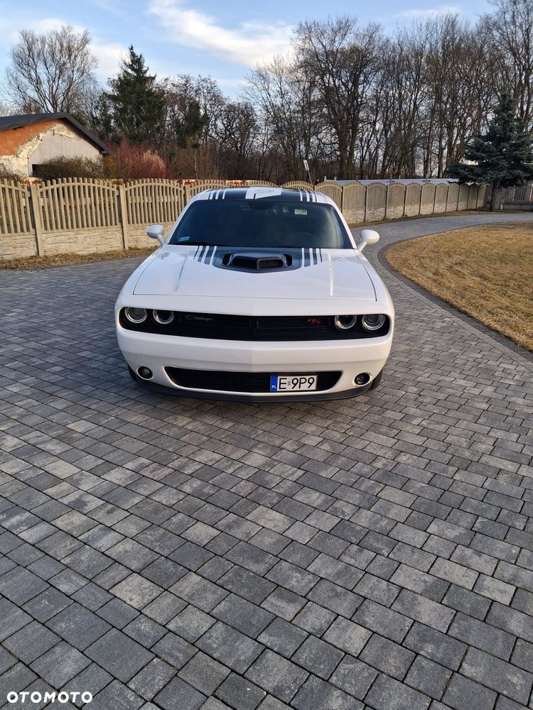 Dodge Challenger Automatik R/T Plus - 2