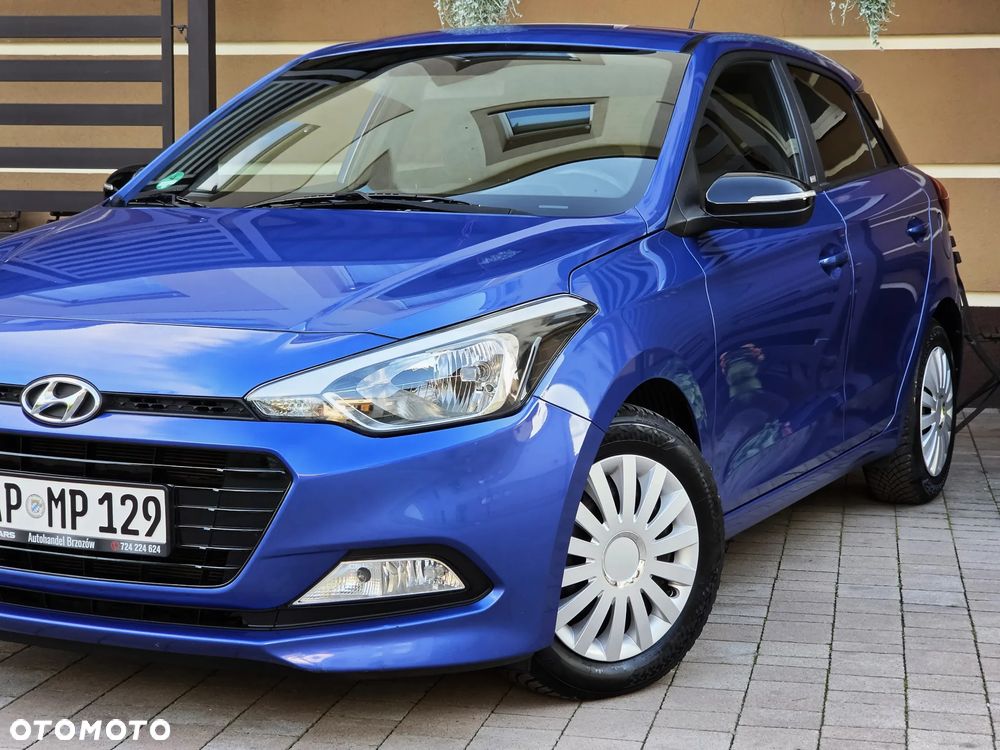 Hyundai i20 1.2 Passion - 10