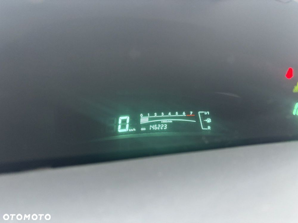 Toyota Yaris 1.3 VVT-i Cool - 17