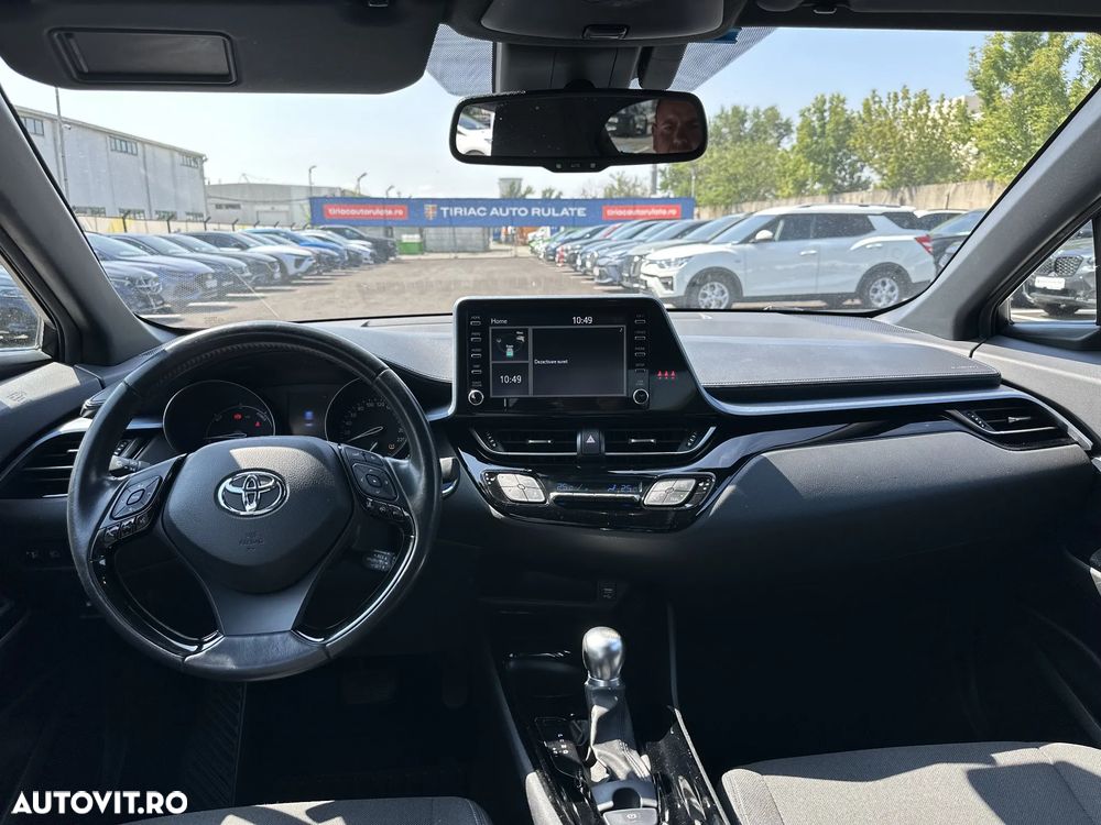 Toyota C-HR - 10