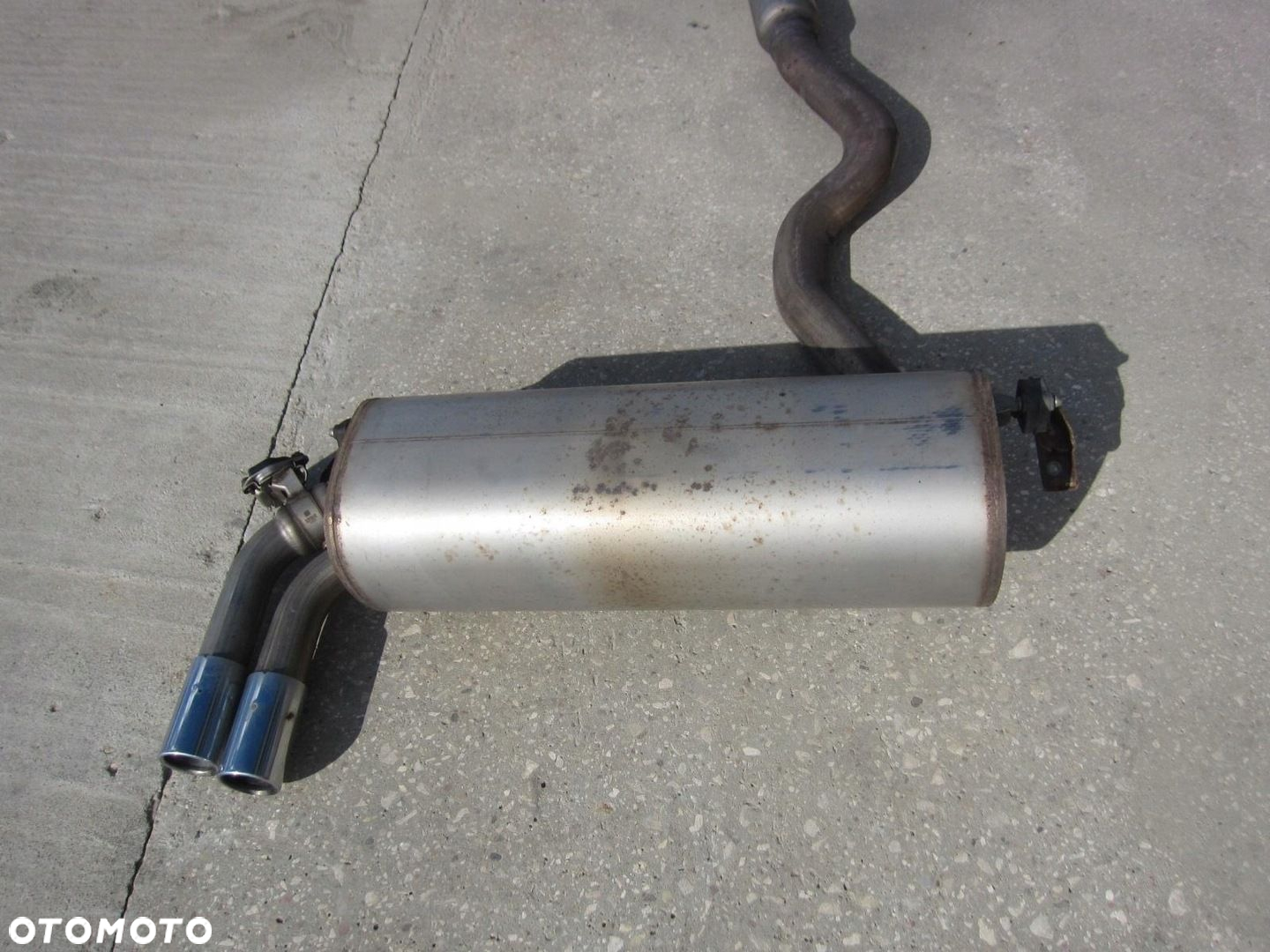 BMW F30 F32 F36 328i 428i WYDECH TŁUMIK KOŃCOWY 7645938 18307645938 - 2