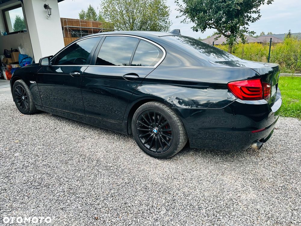 BMW Seria 5 535i xDrive Luxury Line - 2