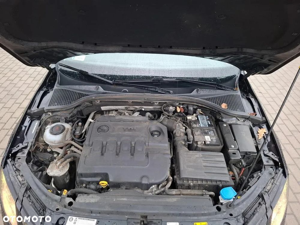 Skoda Octavia 1.6 TDI Ambition - 8